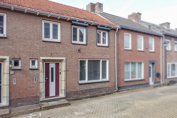 Onder bod: Salvatorstraat 20, 6114 HJ Susteren